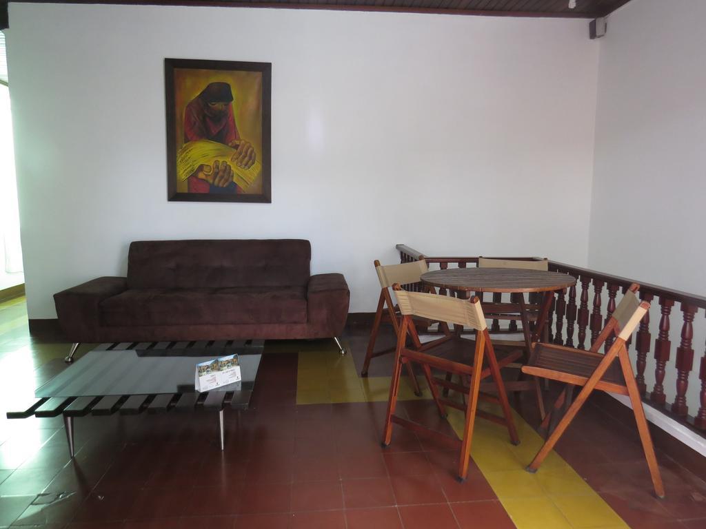 Hostal Casa Prado 麦德林 外观 照片