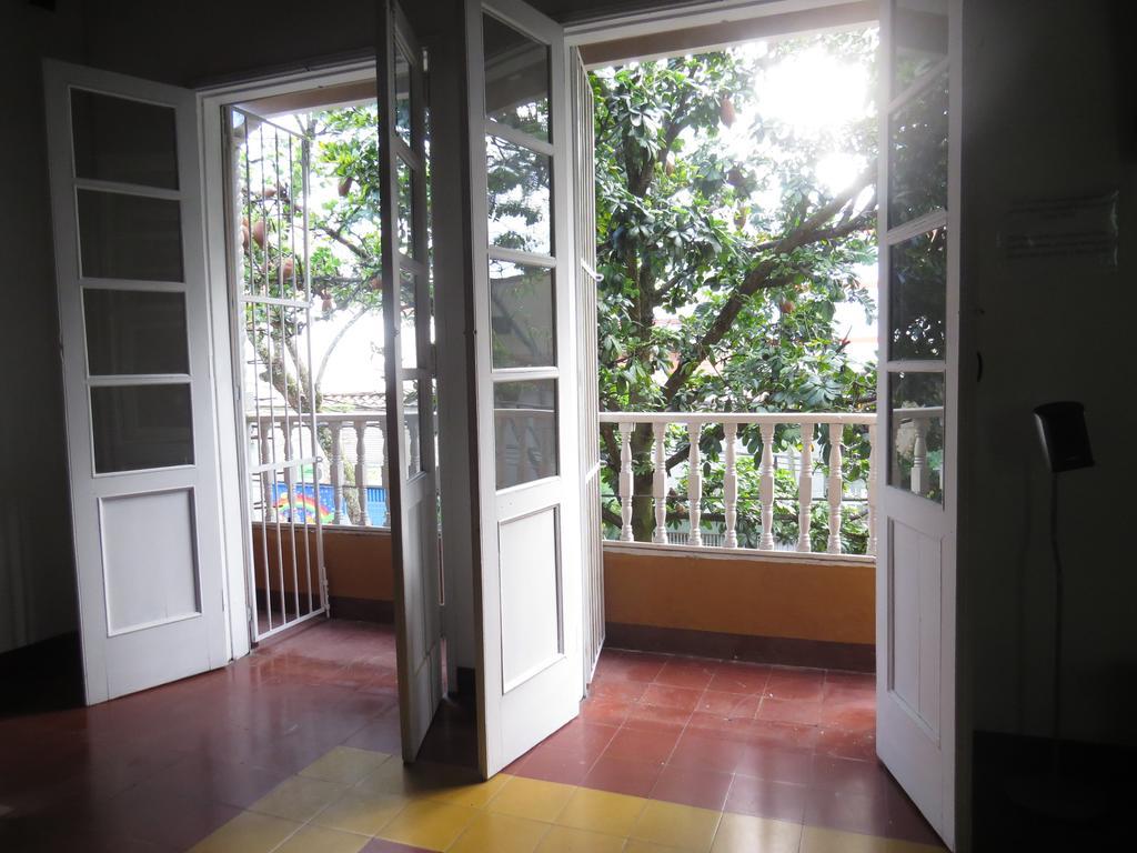 Hostal Casa Prado 麦德林 外观 照片